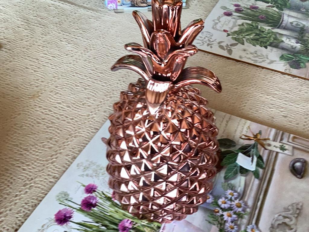 Ananas als decoratie, Huis en Inrichting, Woonaccessoires | Vazen, Ophalen, Zo goed als nieuw