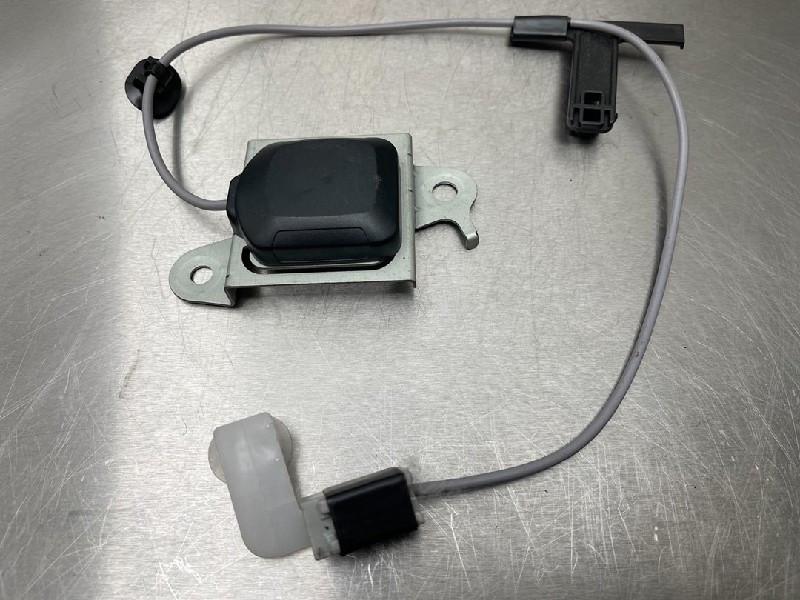 ANTENNE GPS Lexus GS (..S16) (|8686030022|4628000390|), Utilisé, Lexus