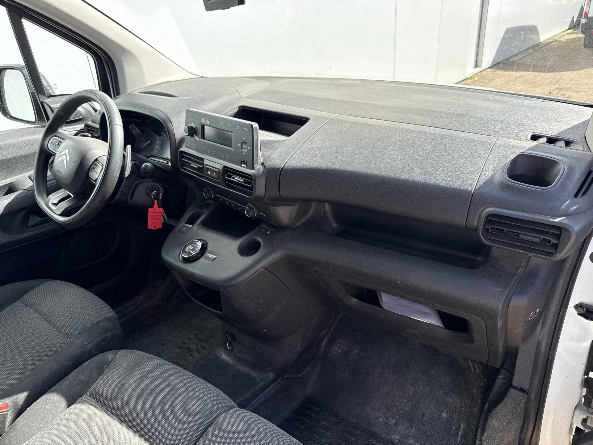 Citroën Berlingo 1.5 BlueHDi 130PK Automaat L2 Cruise Contr, Stof, Gebruikt, Zwart, 4 cilinders