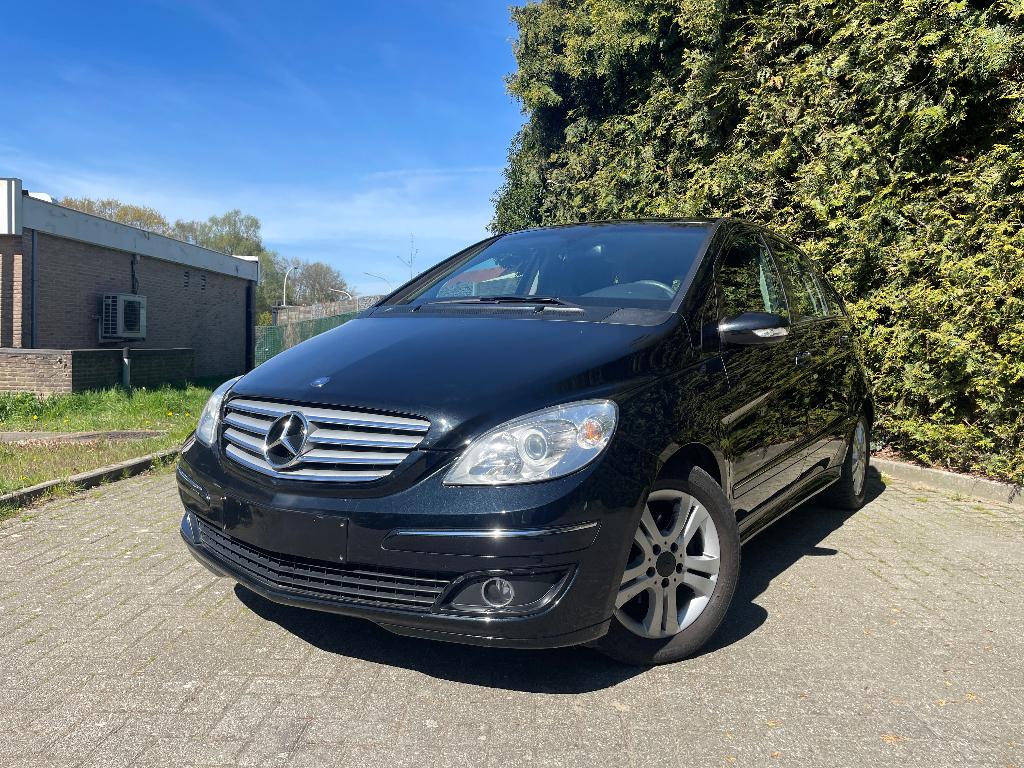 Mercedes-Benz - B170 - essence - automatique, Autos, Achat, Capteur de lumière, Noir, 5 places