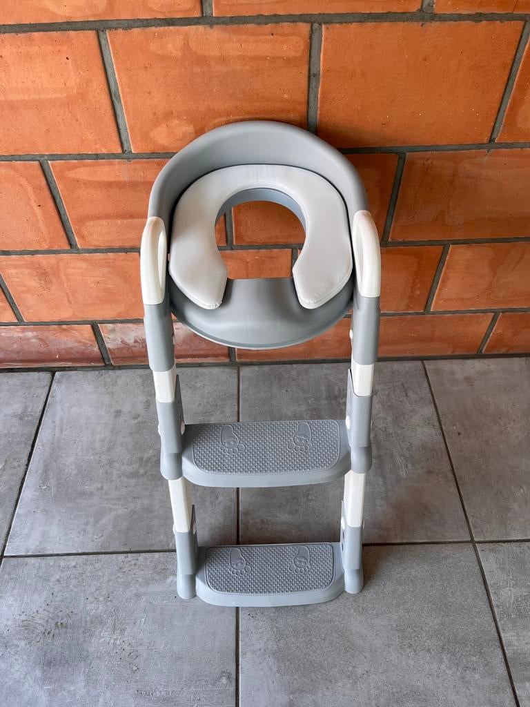 Wc zitje verkleiner met trapje voor kinderen, Ophalen, Zo goed als nieuw