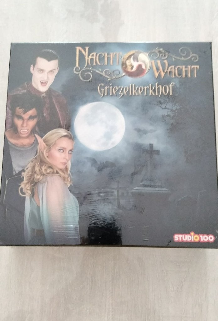 Nachtwacht Griezelkerkhof / Nieuw / Gezelschapsspel, Ophalen of Verzenden, Nieuw, Puzzelen