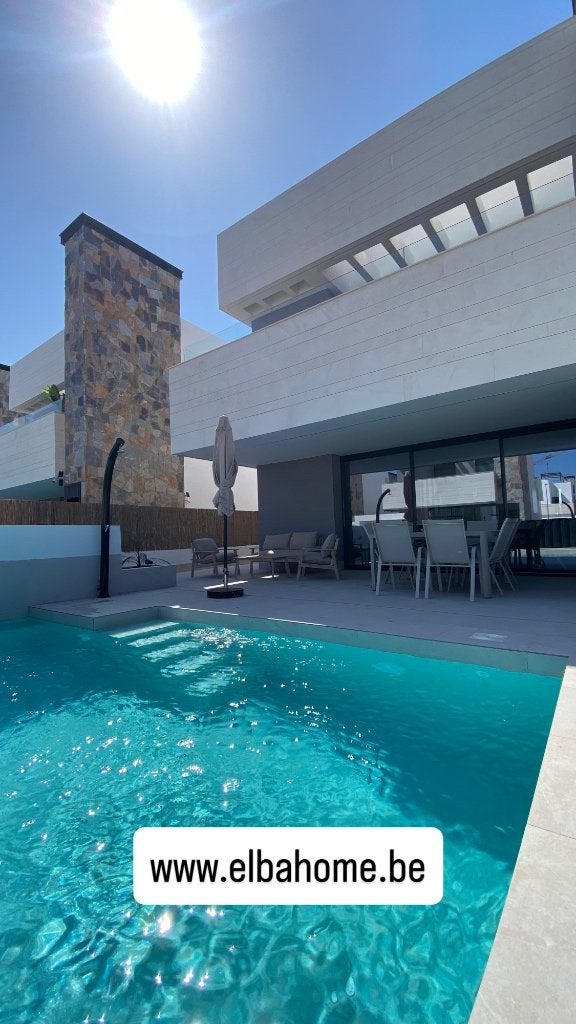 Prachtig vakantiehuis te huur in Santa Rosalia Resort, Propriétaire, Maison de campagne ou Villa, 4 chambres ou plus, Costa Blanca