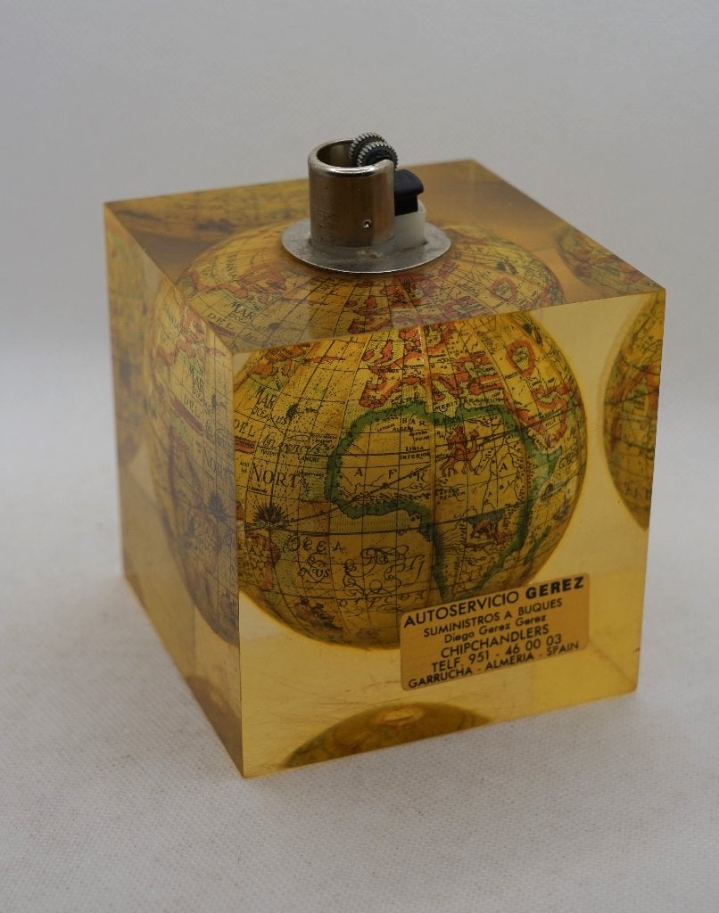 vintage aansteker wereldbol, Ophalen of Verzenden, Gebruikt, Aansteker