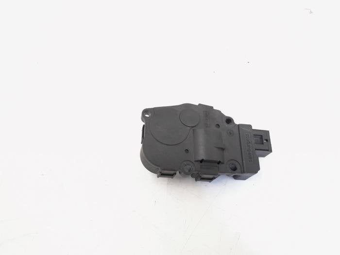 Clapet chauffage moteur d'un Audi A4, Autos : Pièces & Accessoires, Moteurs & Accessoires, -, 3 mois de garantie, Audi, Utilisé