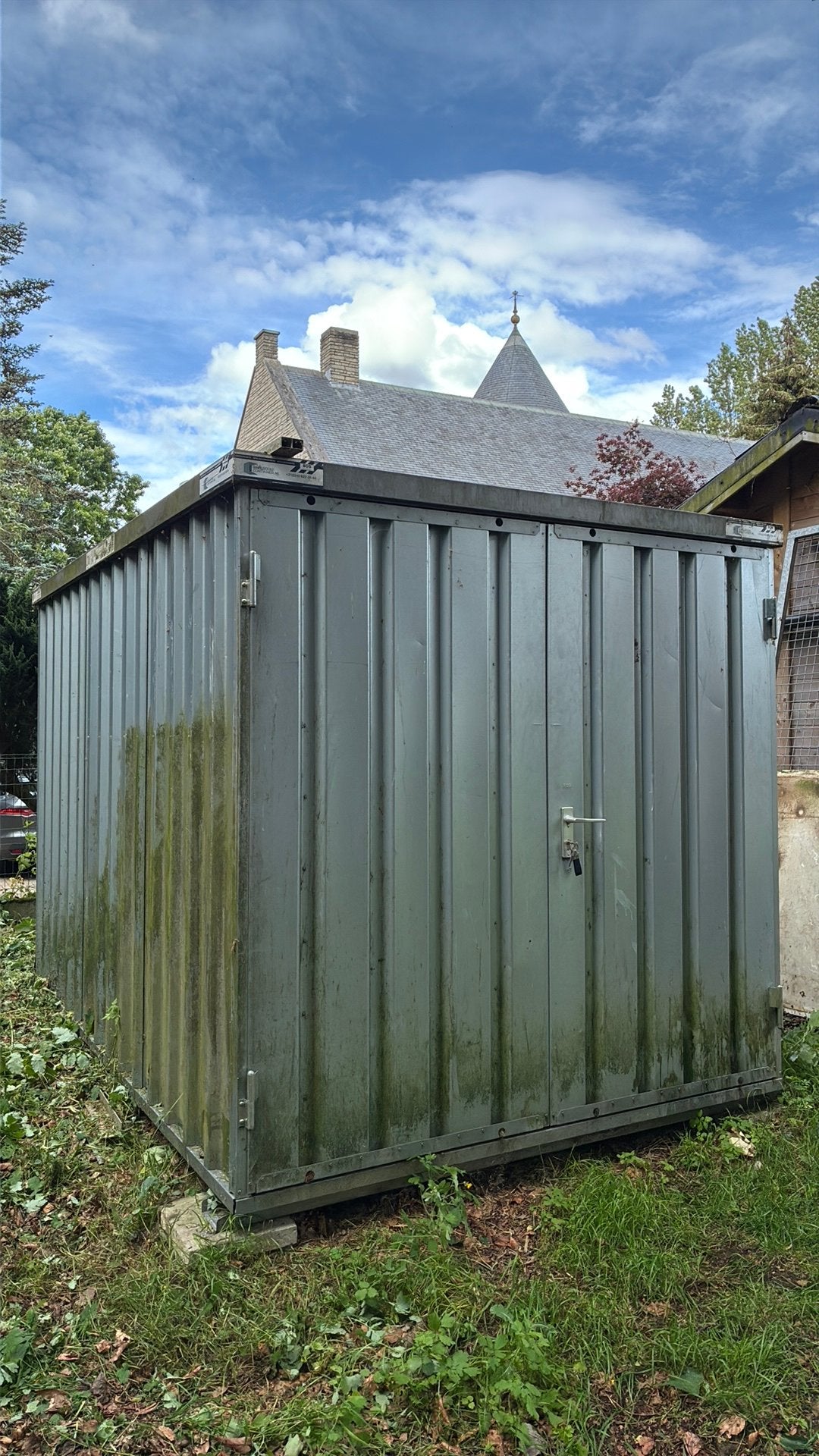 Werf container/ verlopig tuinhuis berging, Ophalen, Zo goed als nieuw