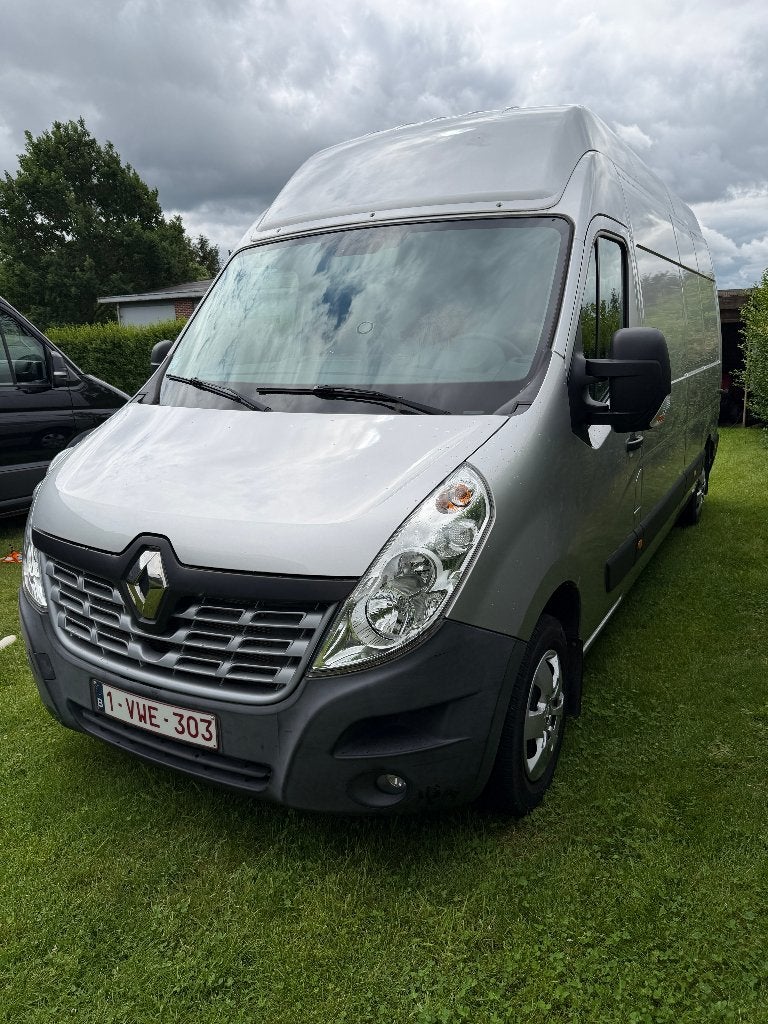 Renault Master L3H3 - Slechts 24.149 km, Auto's, Bestelwagens en Lichte vracht, Voorwielaandrijving, 186 g/km, Stof, 4 cilinders