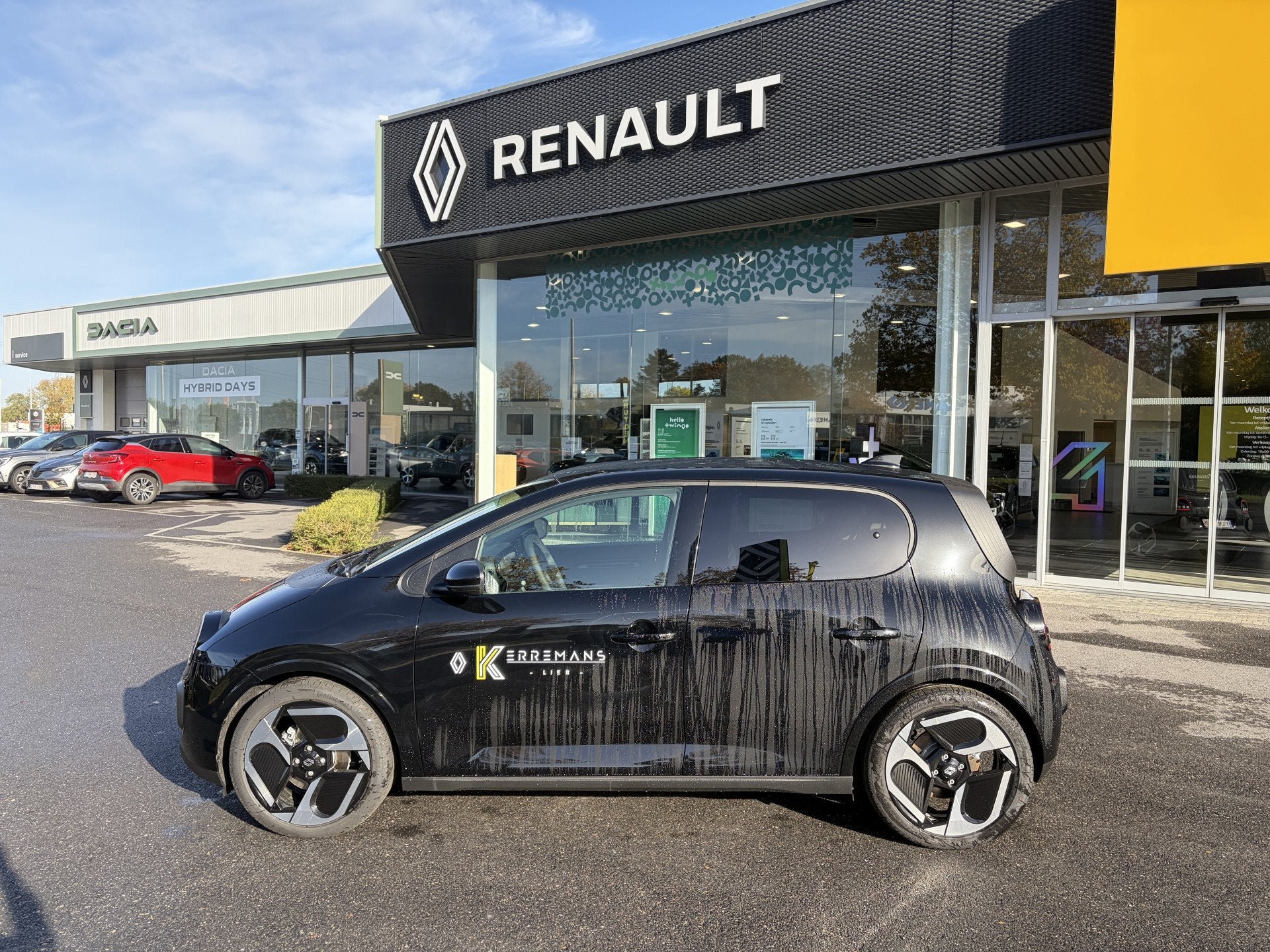 Renault Twingo urban range techno 27.5 kWh (automatique), 5 portes, 1175 kg, Automatique, Tissu