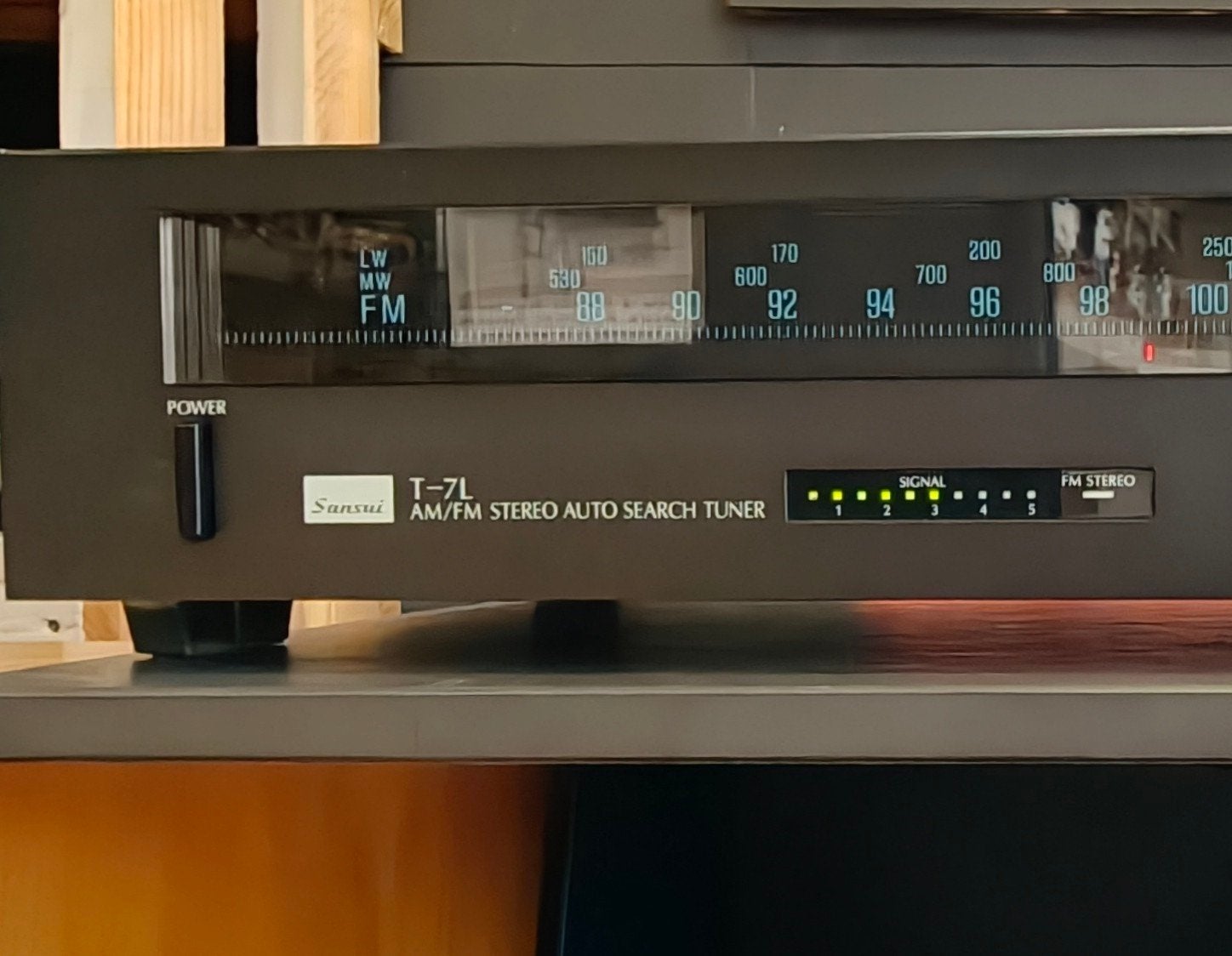 Sansui T-71 – Tuner AM/FM Stereo Auto Search, TV, Hi-fi & Vidéo, Enlèvement, Utilisé, Analogique