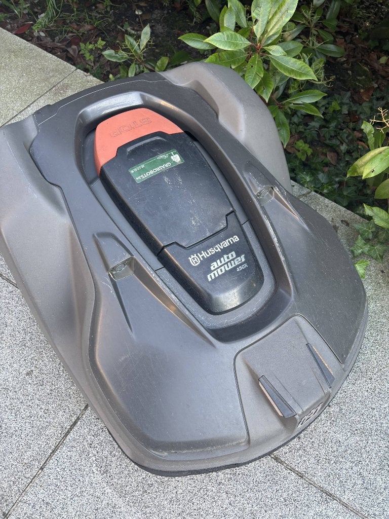 husqvarna grasrobot zonder laadstation, Tuin en Terras, Grasmaaiers, Gebruikt, Ophalen