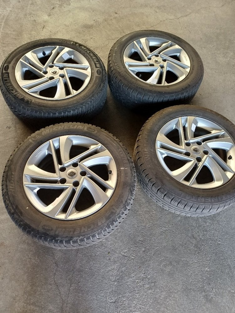 4 pneus et jantes occasion montés sur Renault Kadjar., Pneus et Jantes, Véhicule de tourisme, 17 pouces, Enlèvement