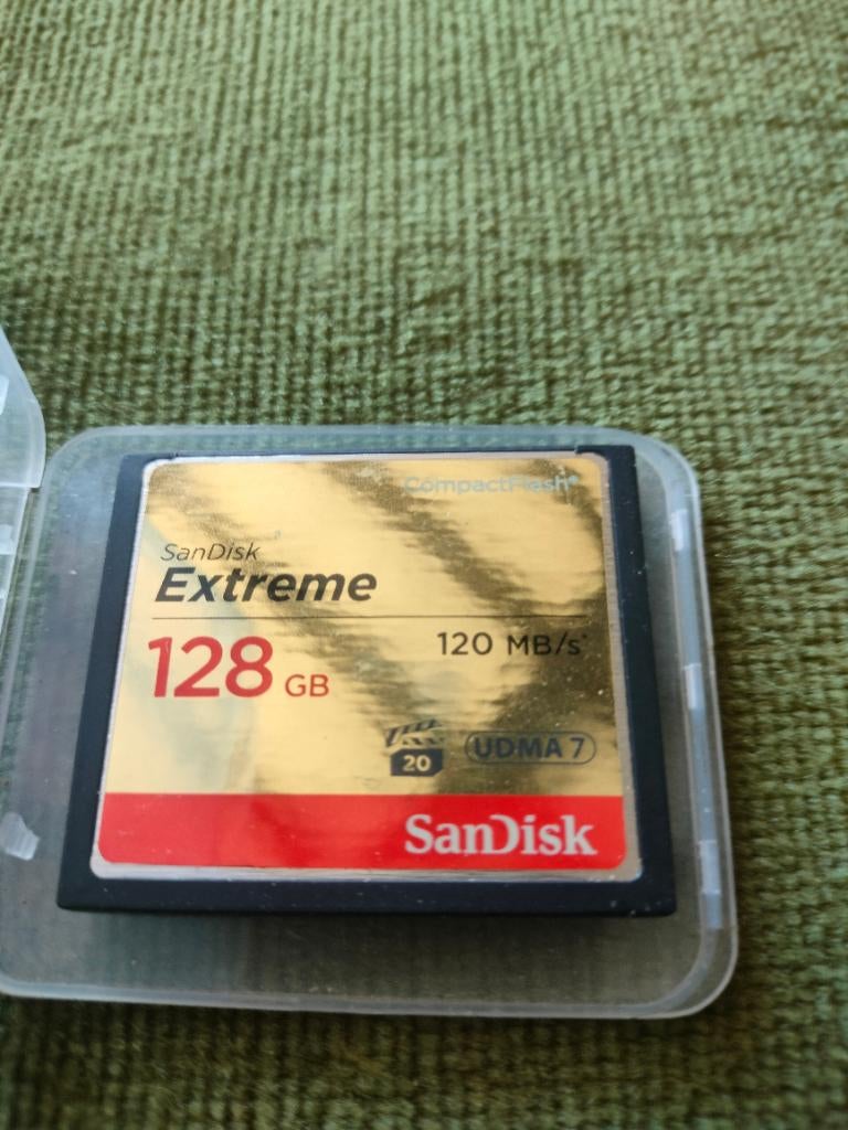 Foto: Sandisk 128GB-kaart nooit gebruikt, Audio, Tv en Foto, Foto | Geheugenkaarten, Ophalen, SD, Nieuw, SanDisk