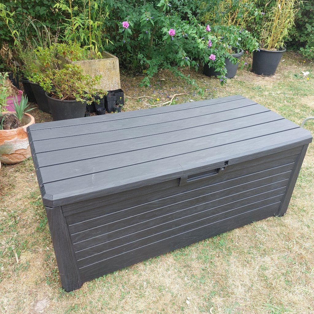 Box rangement jardin  148 cm x 72 cm  hauteur 60 cm, Enlèvement