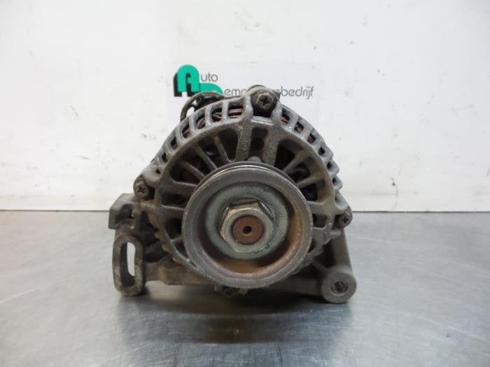 Dynamo d'un Renault Clio (Clio 2 01-), Renault, -, 3 mois de garantie, Utilisé