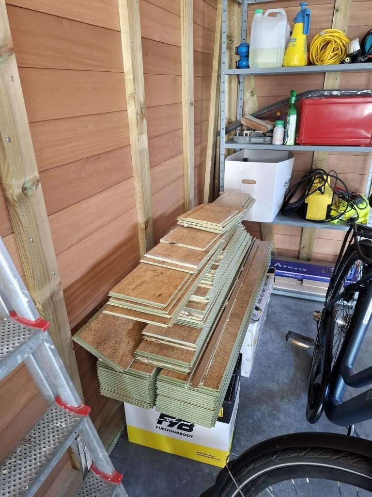 Laminaat, Doe-het-zelf en Bouw, Vloerdelen en Plavuizen, Zo goed als nieuw, Laminaat, Kunststof, 50 tot 150 cm, 10 tot 30 cm, 10 m² of meer