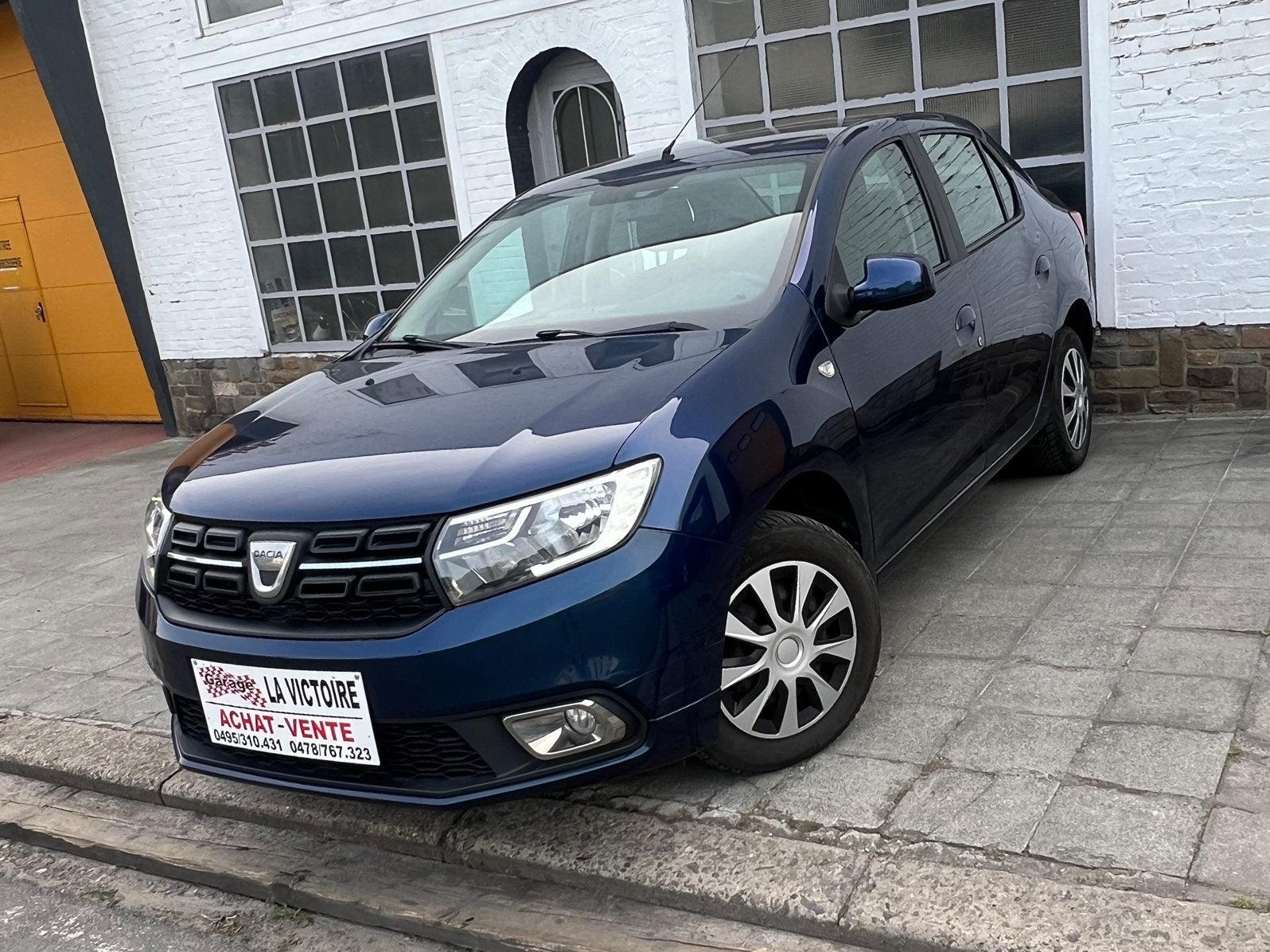 Dacia Logan 2018année 0.9essence 66kw 198000km 0032478767323, Auto's, Dacia, Voorwielaandrijving, Stof, Euro 6, Blauw