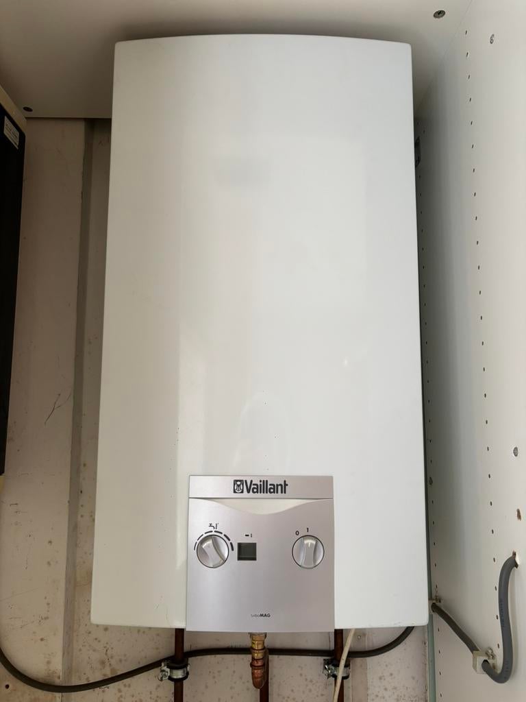 Vaillant boiler, Doe-het-zelf en Bouw, Ophalen, Zo goed als nieuw, Boiler
