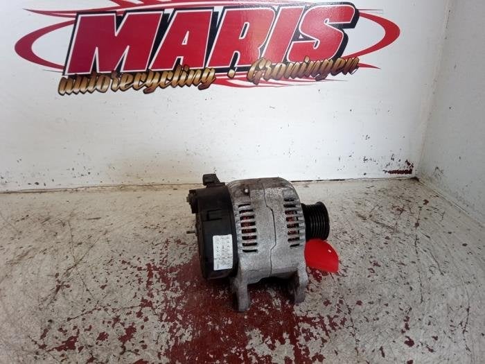 Dynamo van een Volkswagen Caddy, Gebruikt, -, Volkswagen, -