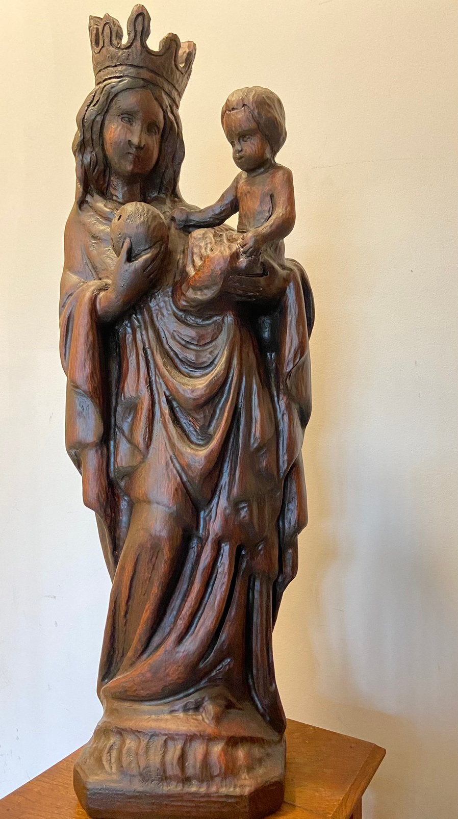 Grande Vierge à l’Enfant couronnée et portant le globe, Enlèvement ou Envoi