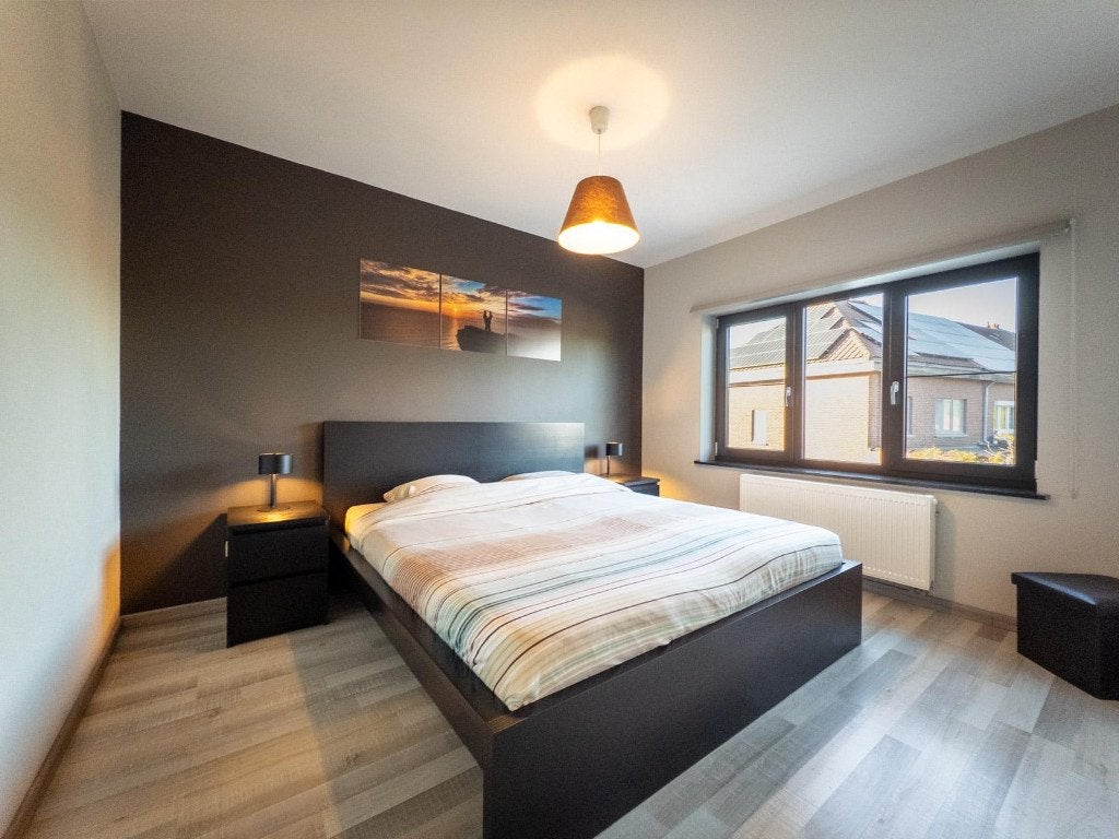 Malm bed 180x200 + lattenbodem + matrassen, Huis en Inrichting, Slaapkamer | Bedden, Ophalen, Zwart, Tweepersoons, Zo goed als nieuw