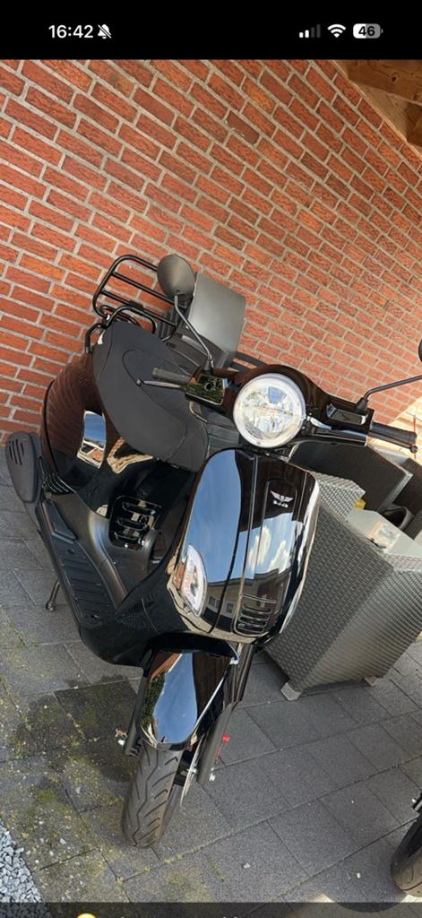 DJJD Cashmere snor scooter, Fietsen en Brommers, Zo goed als nieuw, Benzine, Ophalen, Overige merken