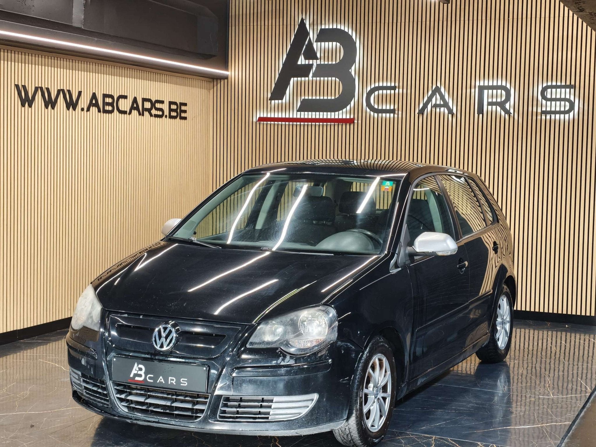 Volkswagen Polo 1.4TDI BLUEMOTION * AIRCO * (bj 2009), Auto's, Stof, Gebruikt, Zwart, 99 g/km