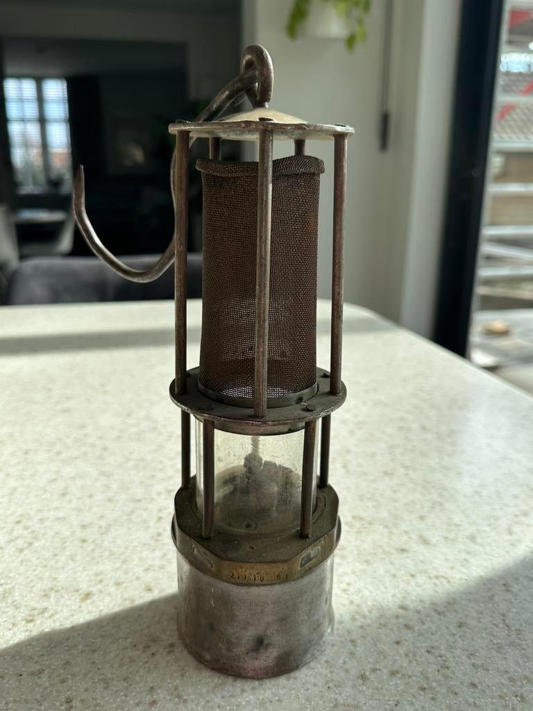 Koolmijn lamp mijnwerkers, Ophalen