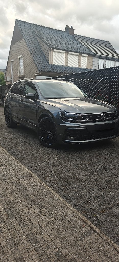 Volkswagen Tiguan 2.0 Tdi, Autos, Argent ou Gris, Alcantara, 5 portes, Automatique