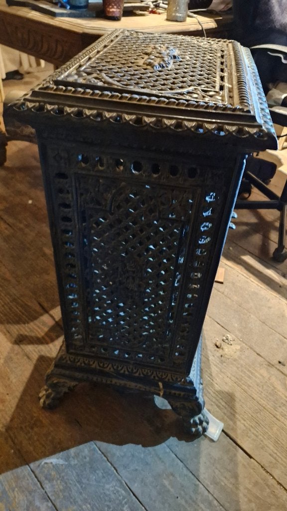 Poêle à bois/charbon décoratif en fonte émaillée ajourée, Maison & Meubles, Enlèvement, Utilisé, Bois, Autoportant
