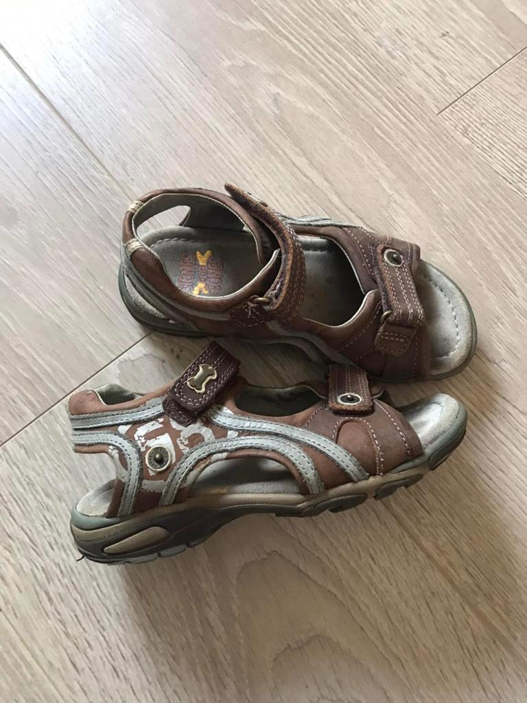 *Stones and bones * maat 32* mooi, Enlèvement ou Envoi, Comme neuf, Chaussures