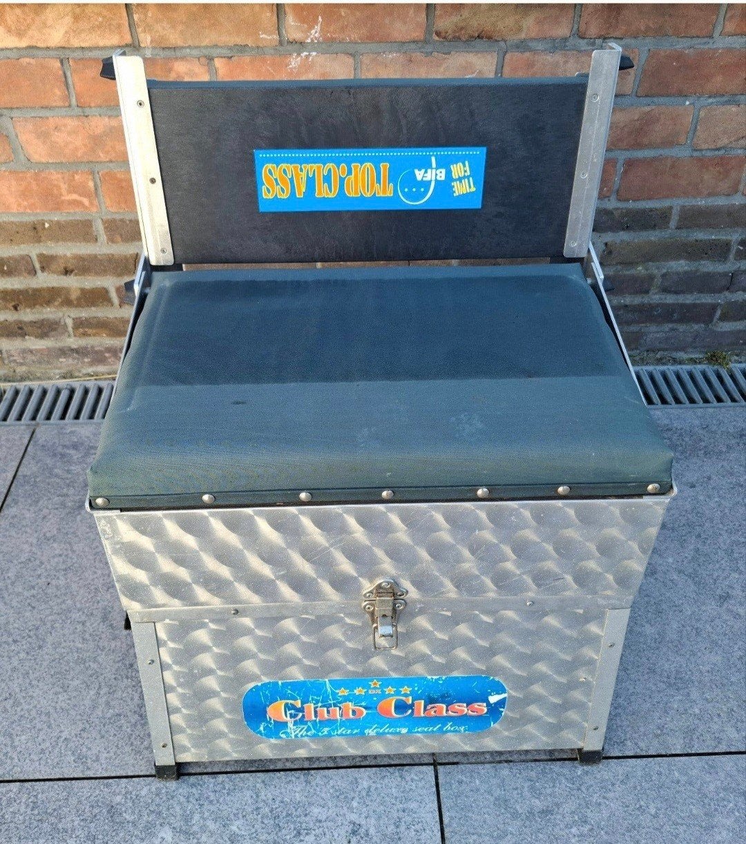 Club Class aluminium visbak / seatbox met rugleuning, Watersport en Boten, Hengelsport | Witvissen, Ophalen, Gebruikt, Overige typen