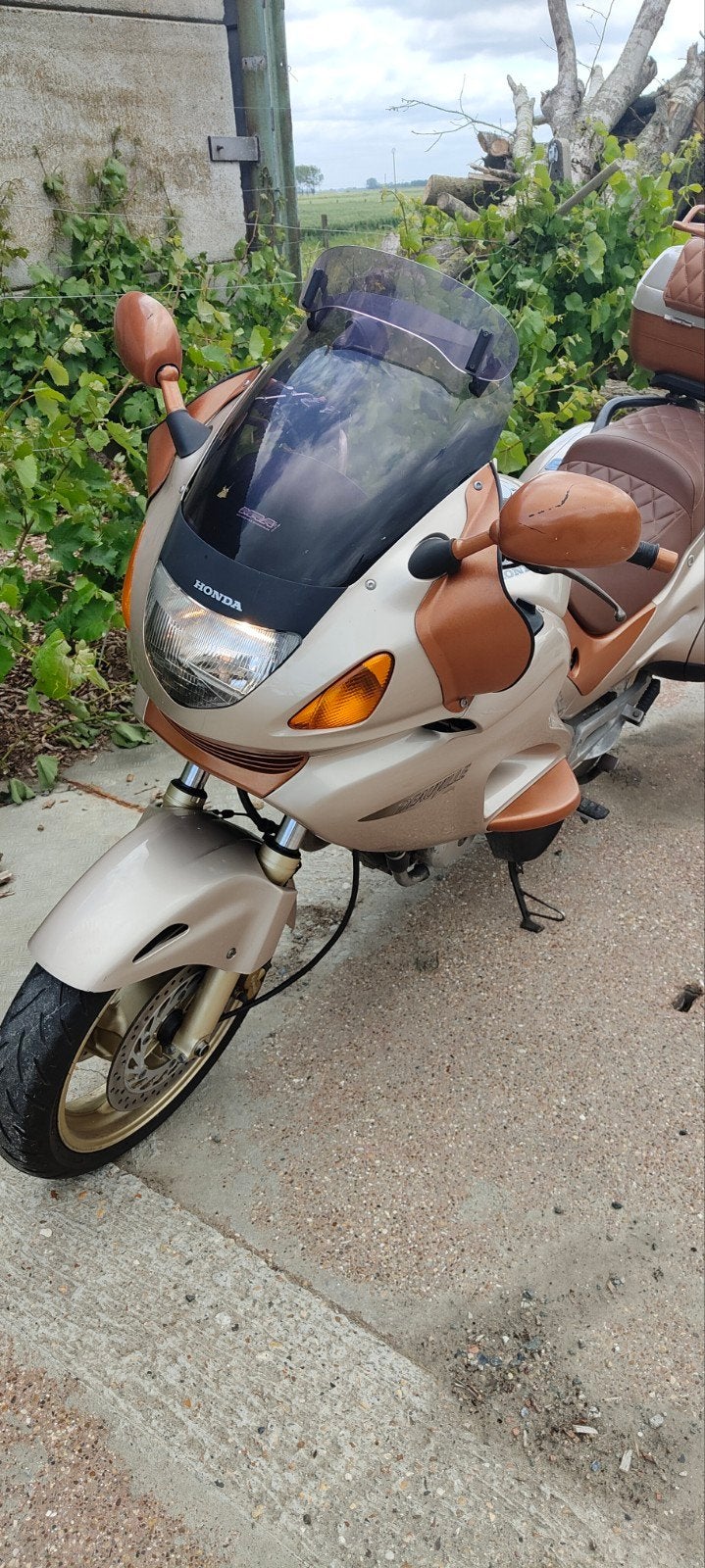 Honda NT650V 61500Km prijs vb., Motoren, Motoren | Honda, 2 cilinders, Particulier, Toermotor, Handgeschakeld