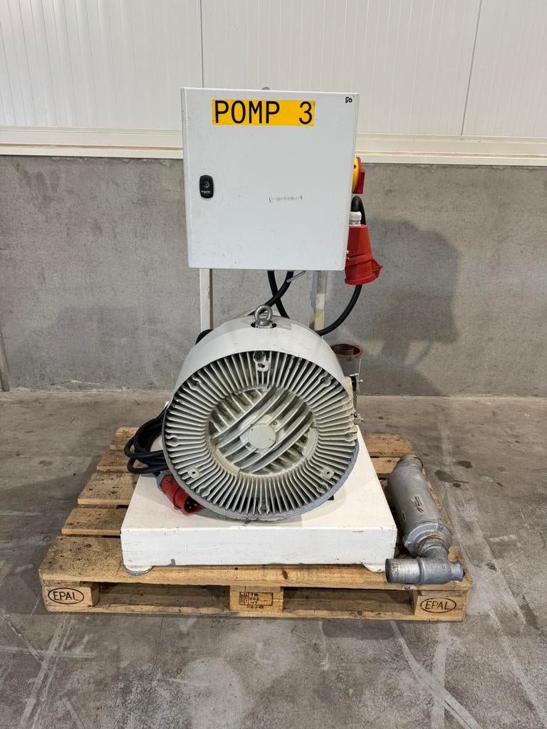 Industriële vacuümpomp / blower 11 KW / moretto / siemens, Doe-het-zelf en Bouw, Ophalen, Zo goed als nieuw