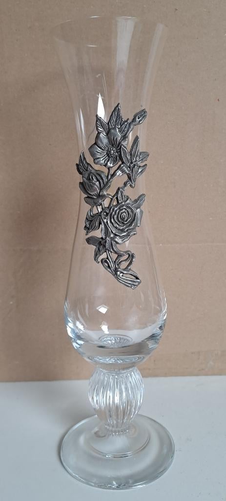 Vase avec décoration en étain, Antiquités & Art, Enlèvement