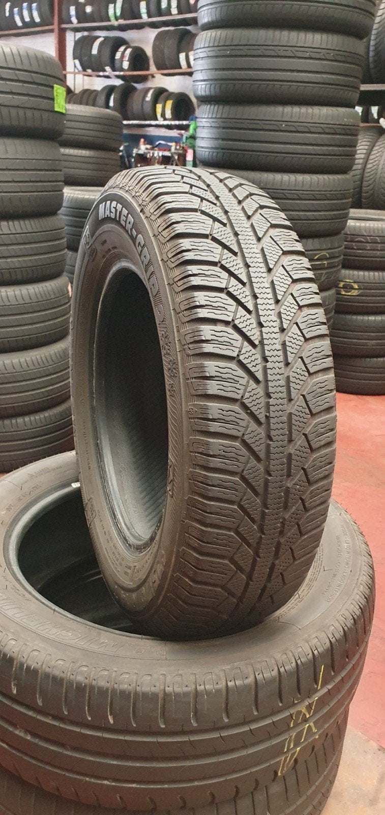 175/70R14 Semperit top qualité avec montage et équilibrage, Enlèvement