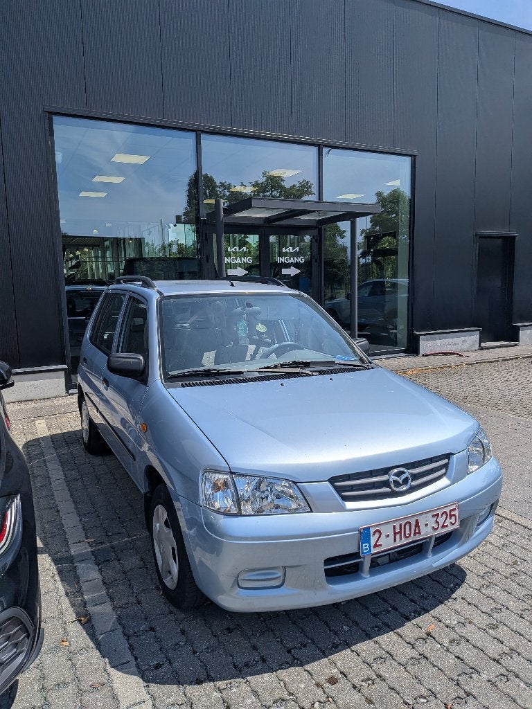 Mazda demio, Auto's, Mazda, 4 zetels, Stof, 46 kW, Blauw