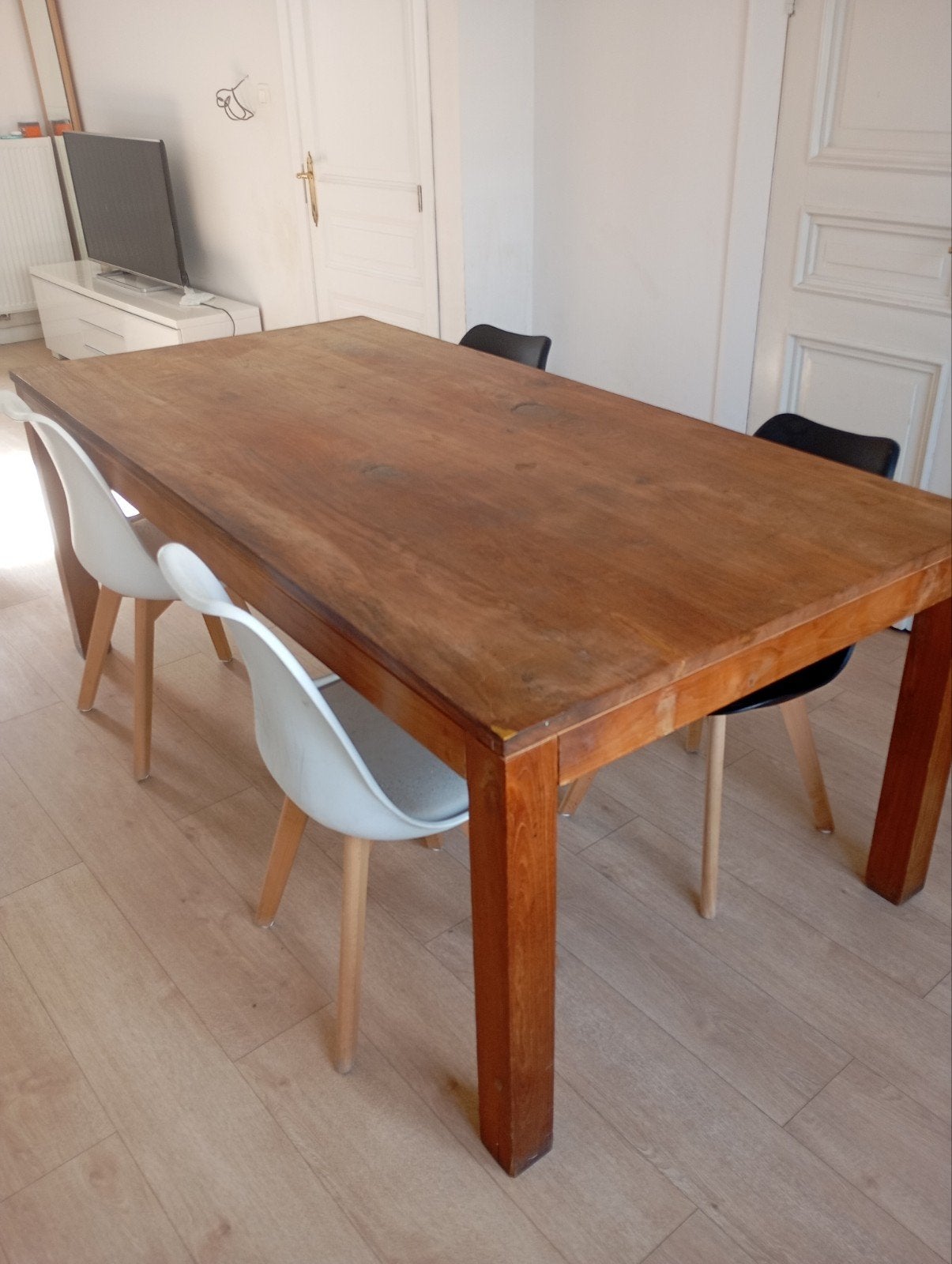 tafel eikenhout, Ophalen, Eikenhout