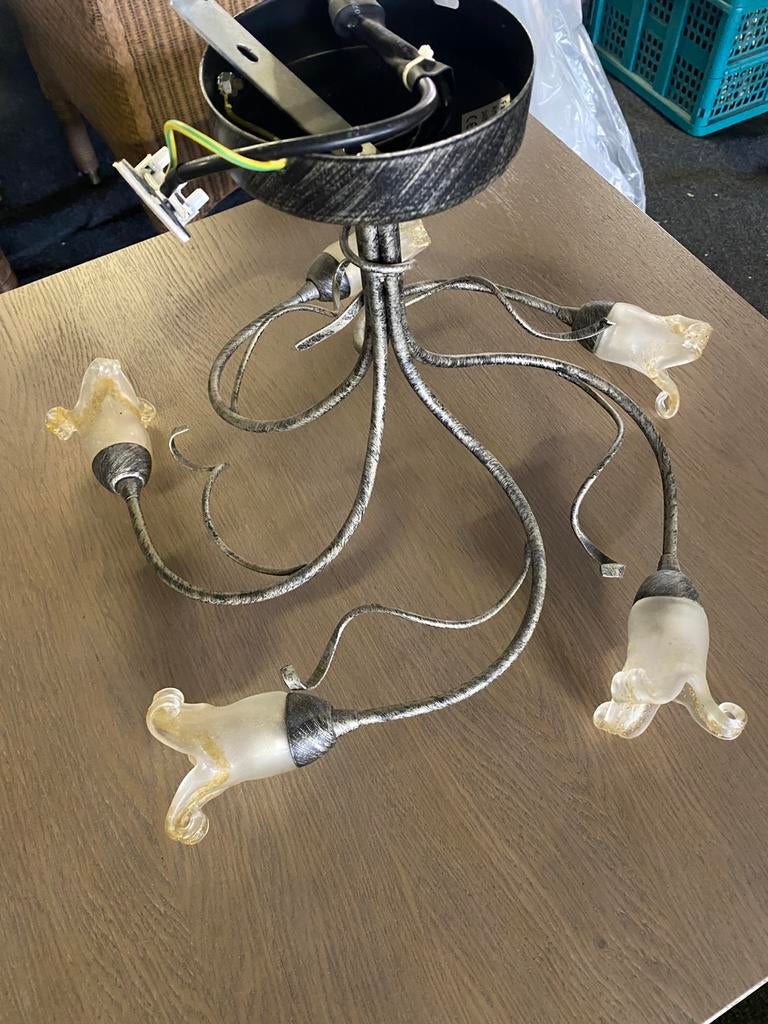Hangluster rustiek, Ophalen