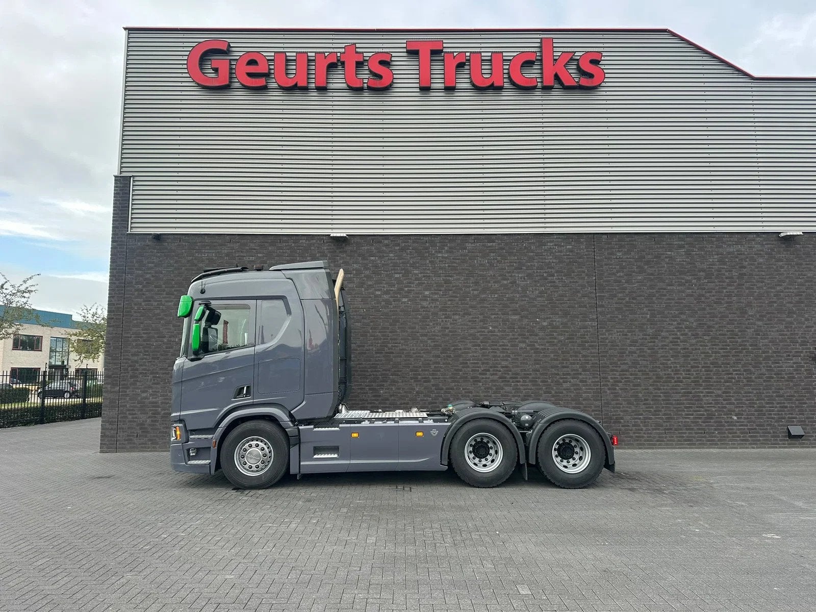 Scania R590 V8 NGS A 6X4 NB TREKKER/TRACTOR/SZM (bj 2025), Autos, Cuir, Argent ou Gris, Achat, Euro 6