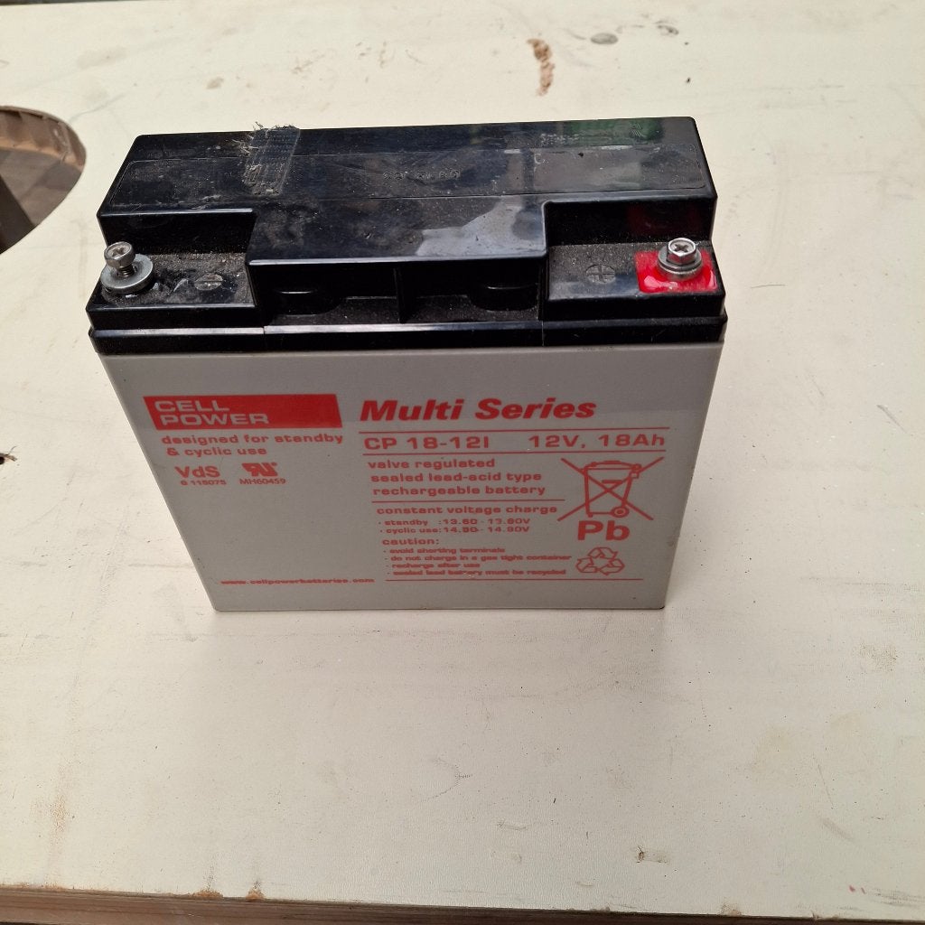 Gel batterij als nieuw 12v-18ah, Ophalen, Zo goed als nieuw