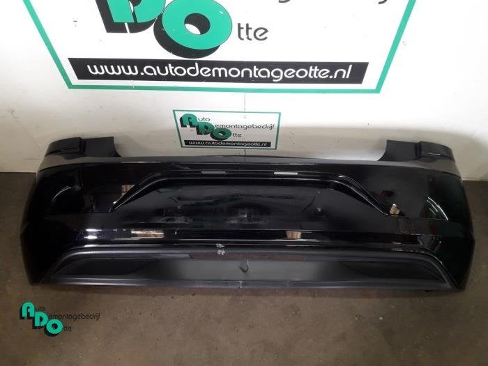 Achterbumper van een Volkswagen Polo (Polo 17-), Auto-onderdelen, Carrosserie, Bumper, Gebruikt, 3 maanden garantie, Ophalen of Verzenden
