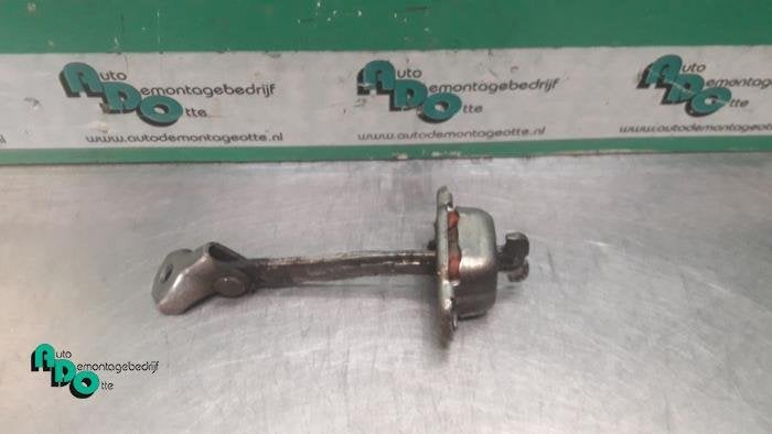 Butée 4portes avant droite d'un Citroen C1 (C1 08-), Autos : Pièces & Accessoires, -, 3 mois de garantie, Utilisé, -