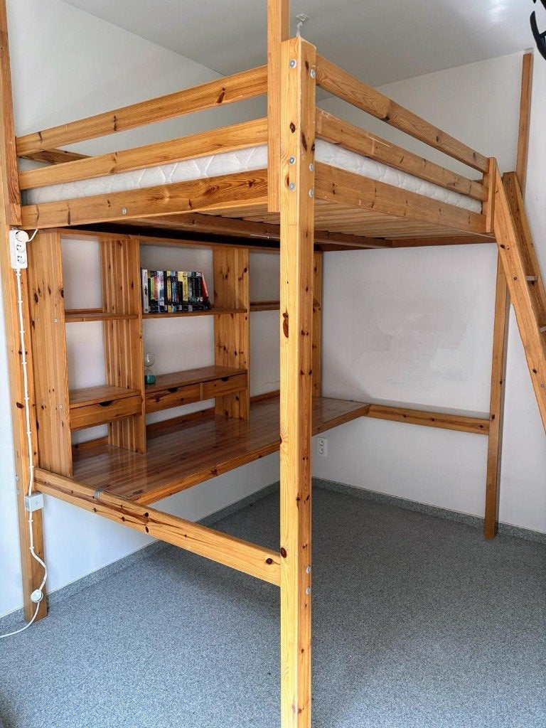 Complete IKEA STORÅ Hoogslaper (140x200) + Bureau, 200 cm de hauteur ou plus, Queen size, Enlèvement, Utilisé