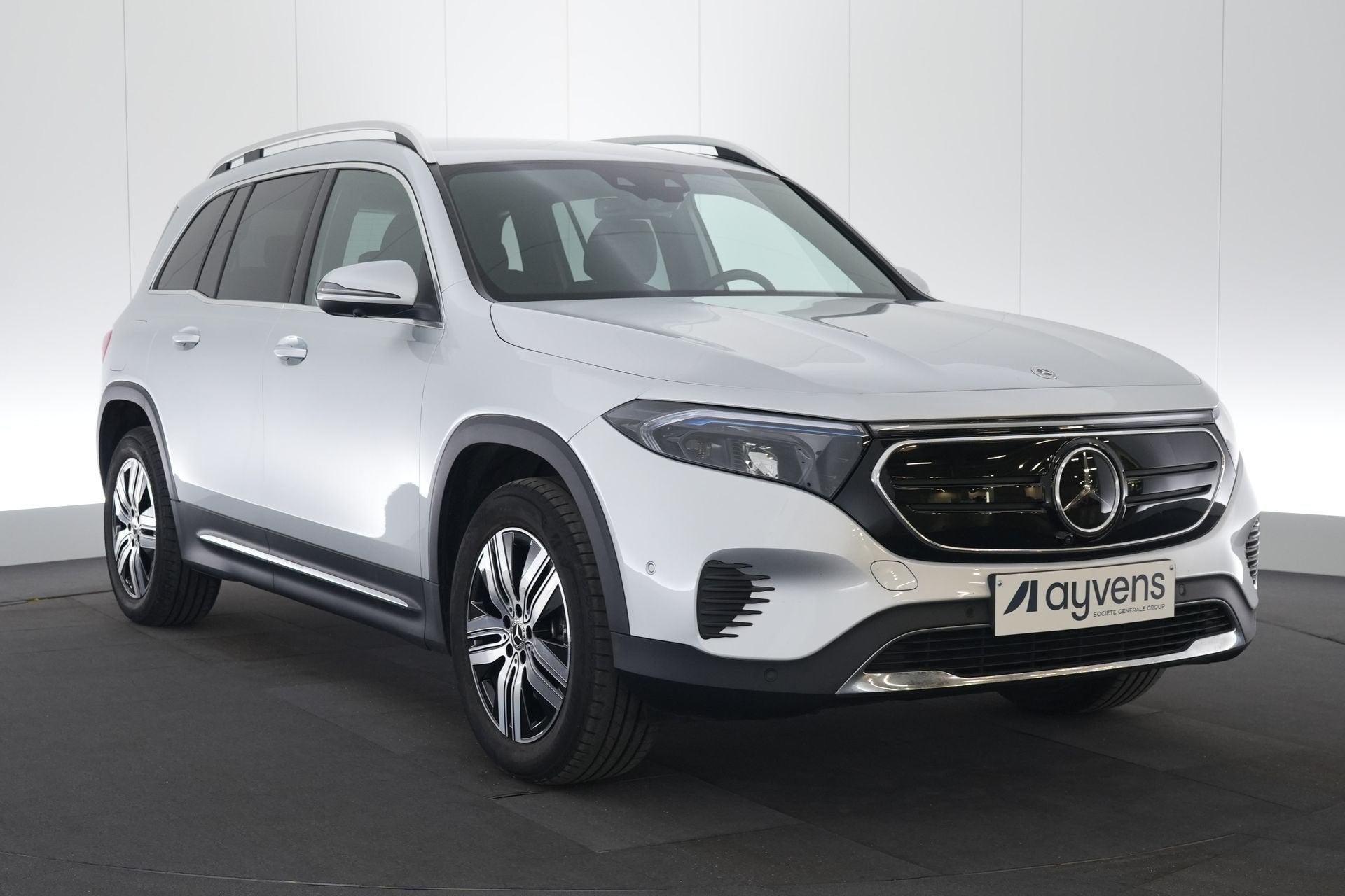 (2DTG243) MERCEDES-BENZ EQB, Gebruikt, EQB, 7 zetels, 67 kWh
