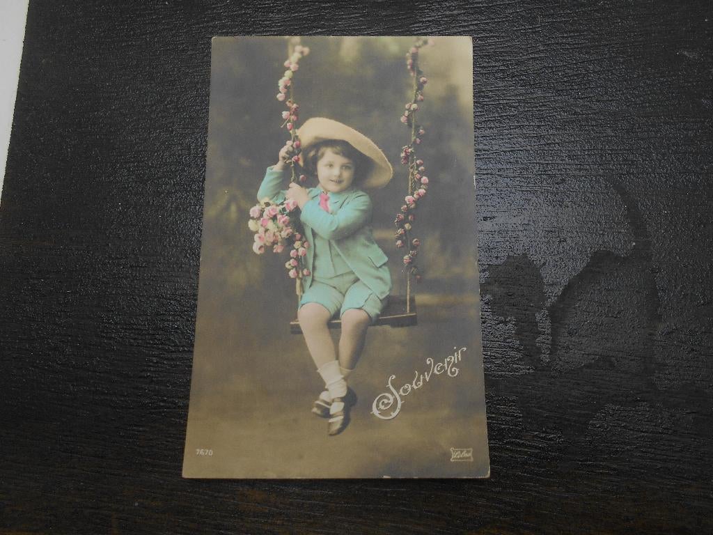 ancienne carte postale enfant sur balançoire, Enlèvement ou Envoi, Avant 1920, Affranchie, Enfants