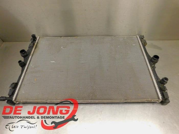 Radiateur d'un Mercedes GLA, 3 mois de garantie, Utilisé, -, -