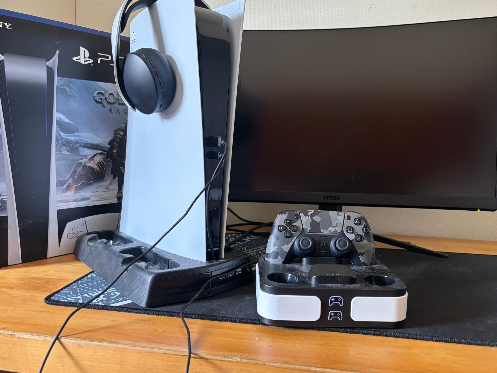 PlayStation 5 + Curved monitor MSI 144 Hz 23.6” 1920x1080, Ophalen, Gebruikt, Virtual Reality, Online