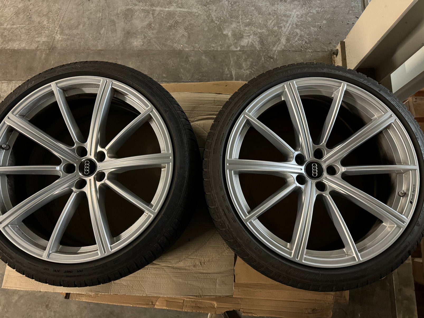 Audi RS6 C8 winterbanden + velgen, Ophalen, Winterbanden, Band(en)