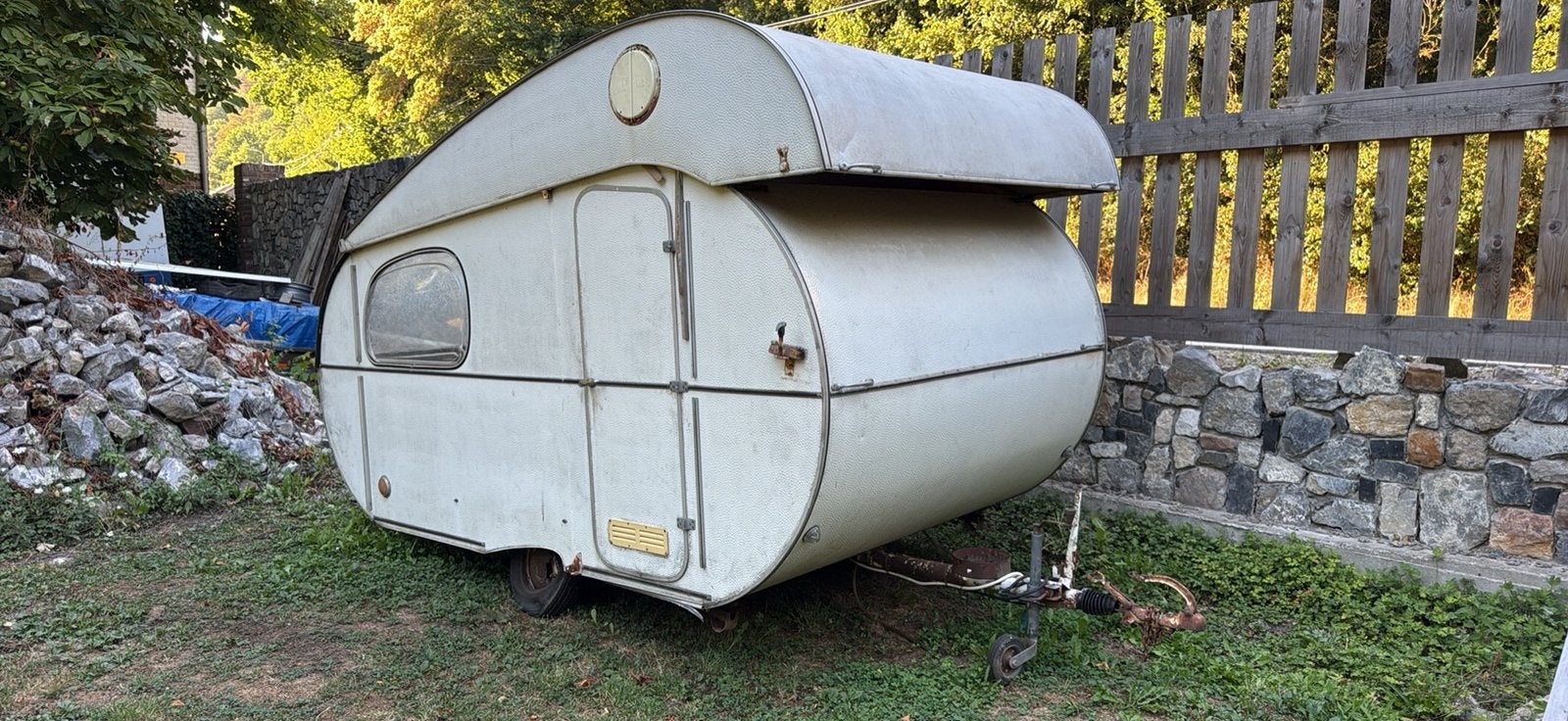 Rare Caravane WAWA 200 SL 1968 -Base très saine d'origine –, Entreprise