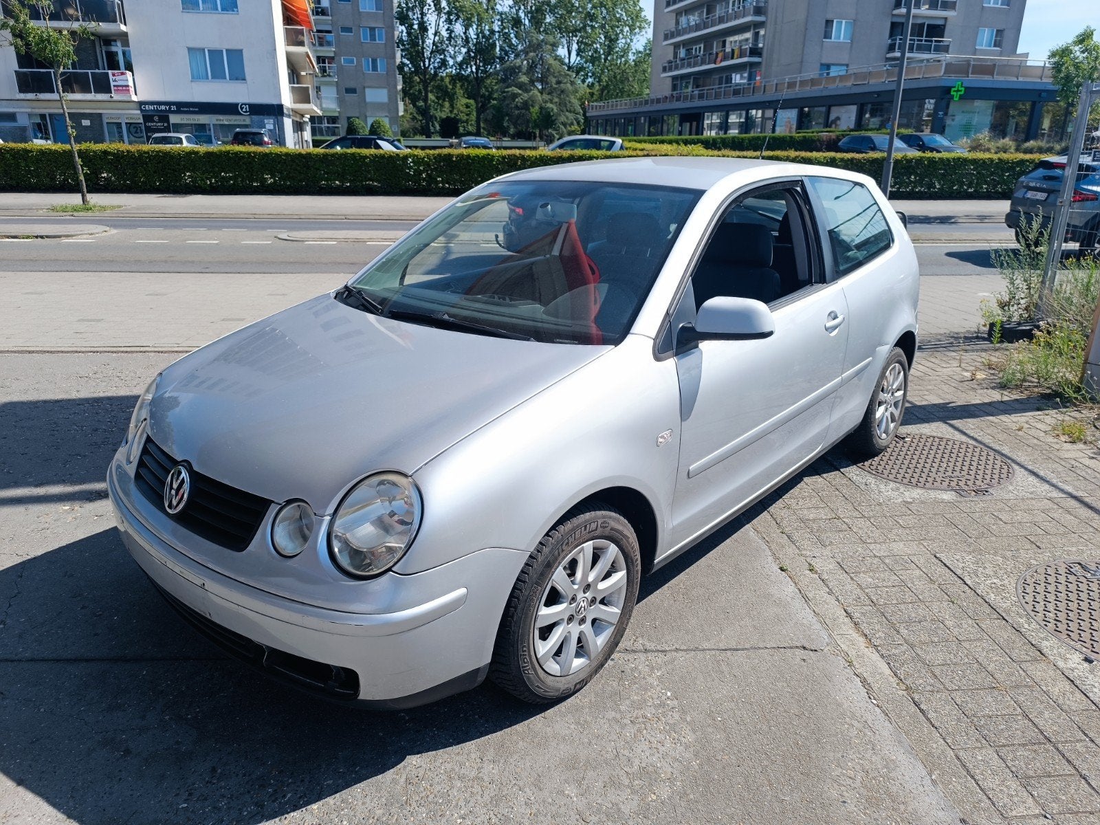 Volkswagen Polo 1.2i reeds gekeurd voor verkoop!!, Autos, Volkswagen, Argent ou Gris, Achat, Boîte manuelle, Particulier